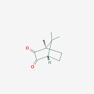 (1R)-(-)-樟脑醌图片