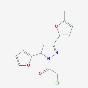 2-Chloro-1-[5-(Furan-2-Yl)-3-(5-Methylfuran-2-Yl)-4,5-Dihydro-1h-Pyrazol-1-Yl]Ethan-1-OneͼƬ